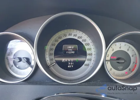 2013 Mercedes-Benz C 250 Sport z USA, uszkodzony, nr VIN WDDGF4HB3DR291756